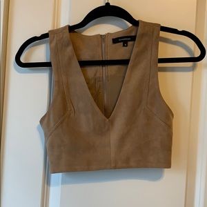 crop top
